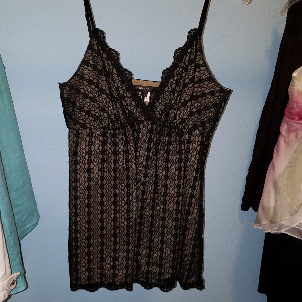 Anna Paul medium black lace top
